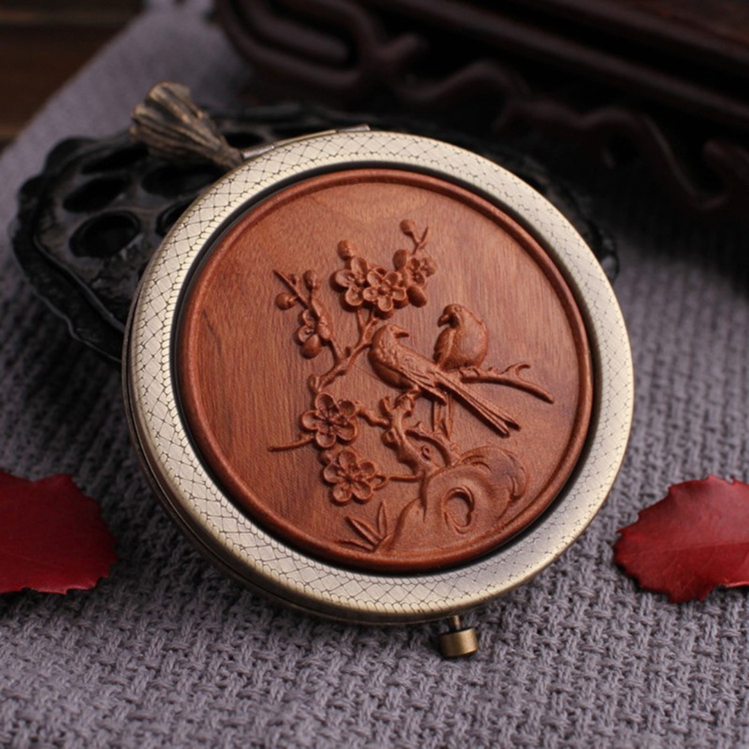 Miroir De Poche Décoratif En Bois Gravé – Image 10