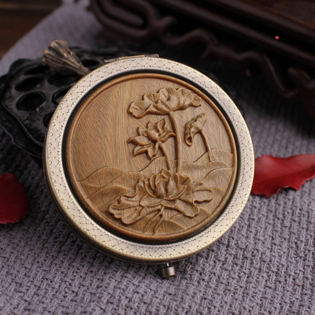 Miroir De Poche Décoratif En Bois Gravé – Image 4