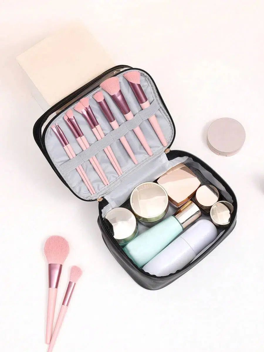 trousse de maquillage moderne femme