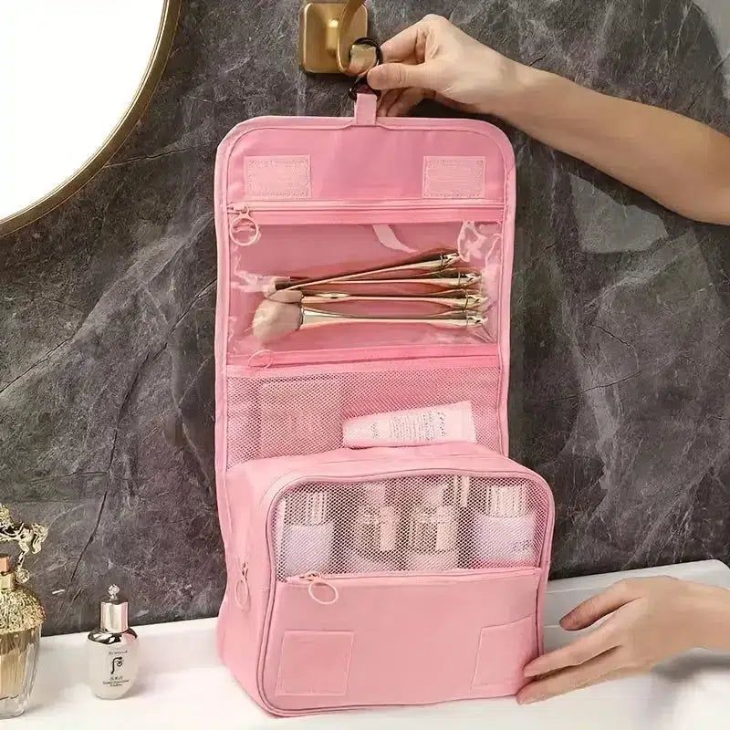 trousse de rangement suspendue féminine