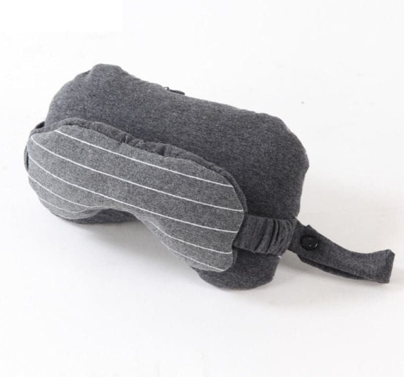 accessoire de voyage confort coussin et masque opaque