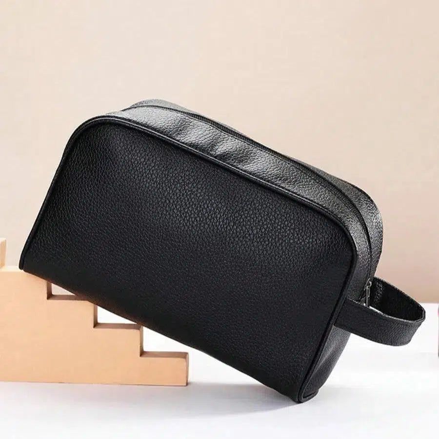 trousse de maquillage noire en cuir