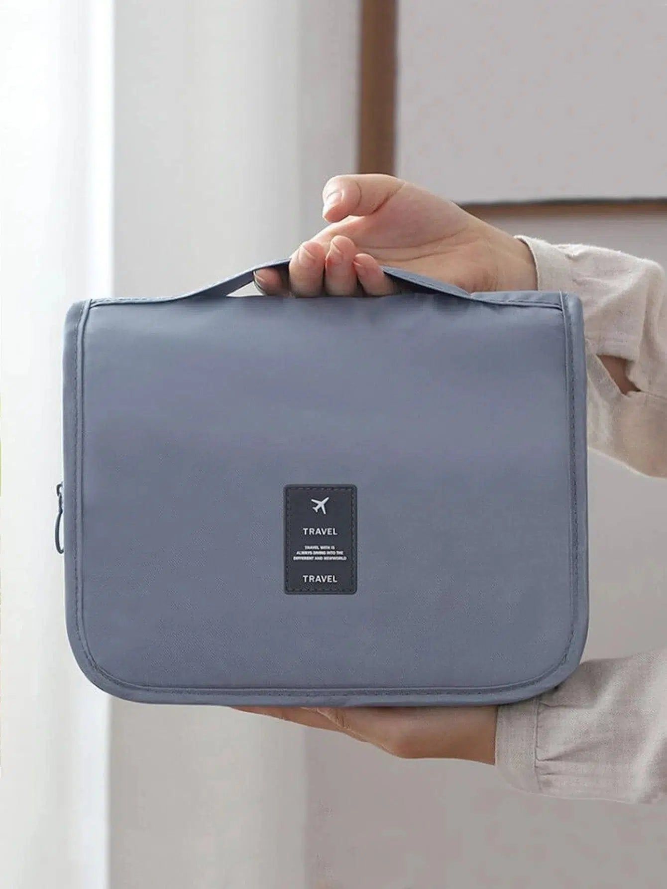 trousse de toilette masculine compacte