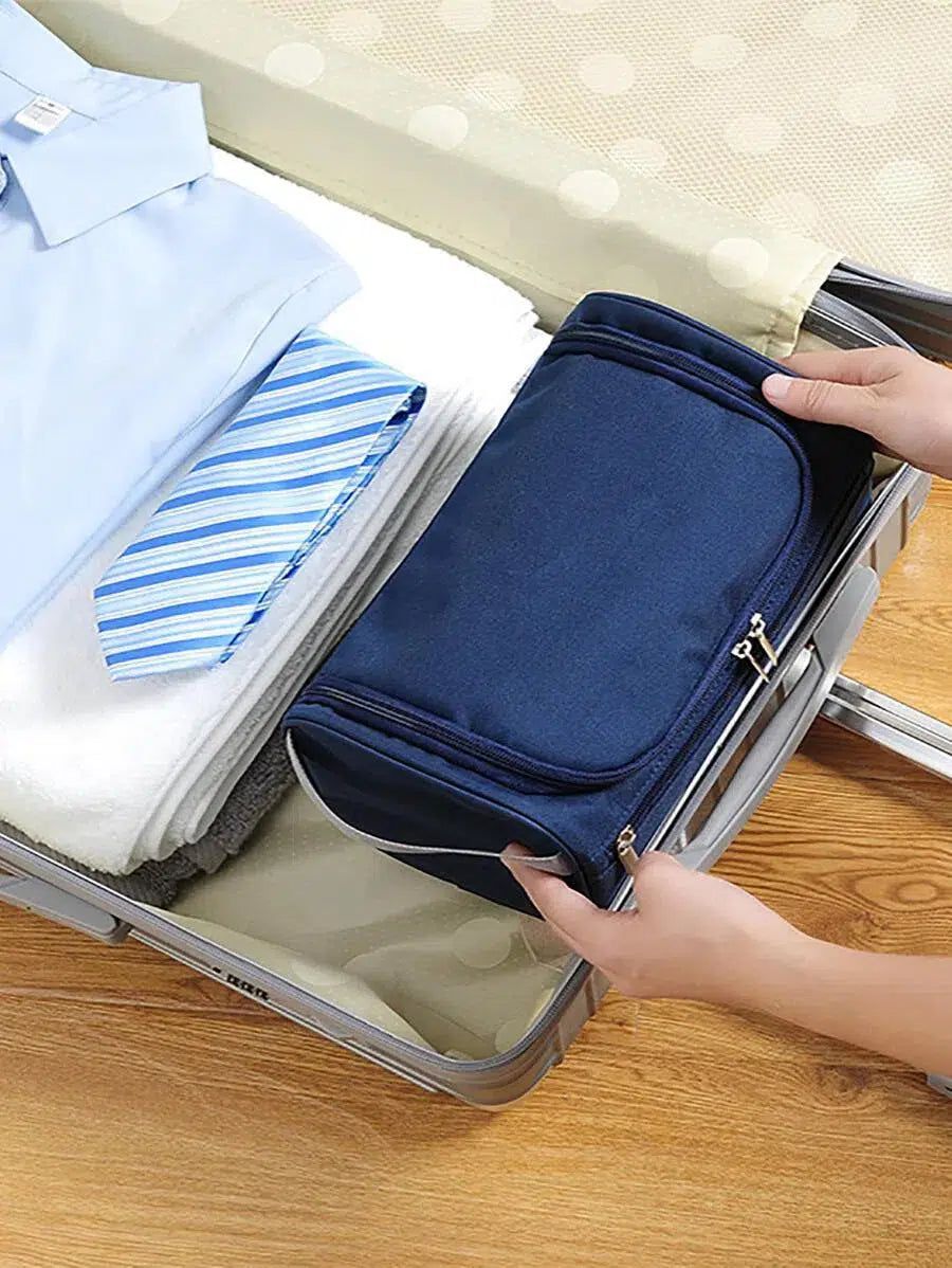 accessoire de voyage bleu pour hommes