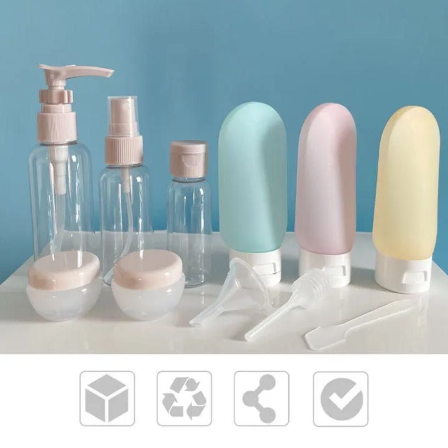kit de voyage avec trousse de toilette pratique