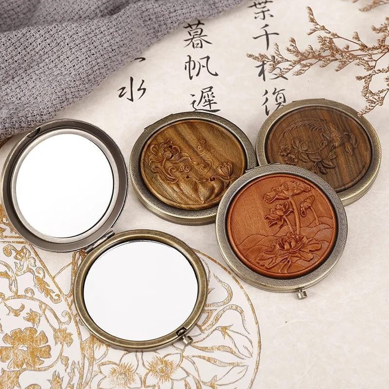 miroir de poche en bois élégant