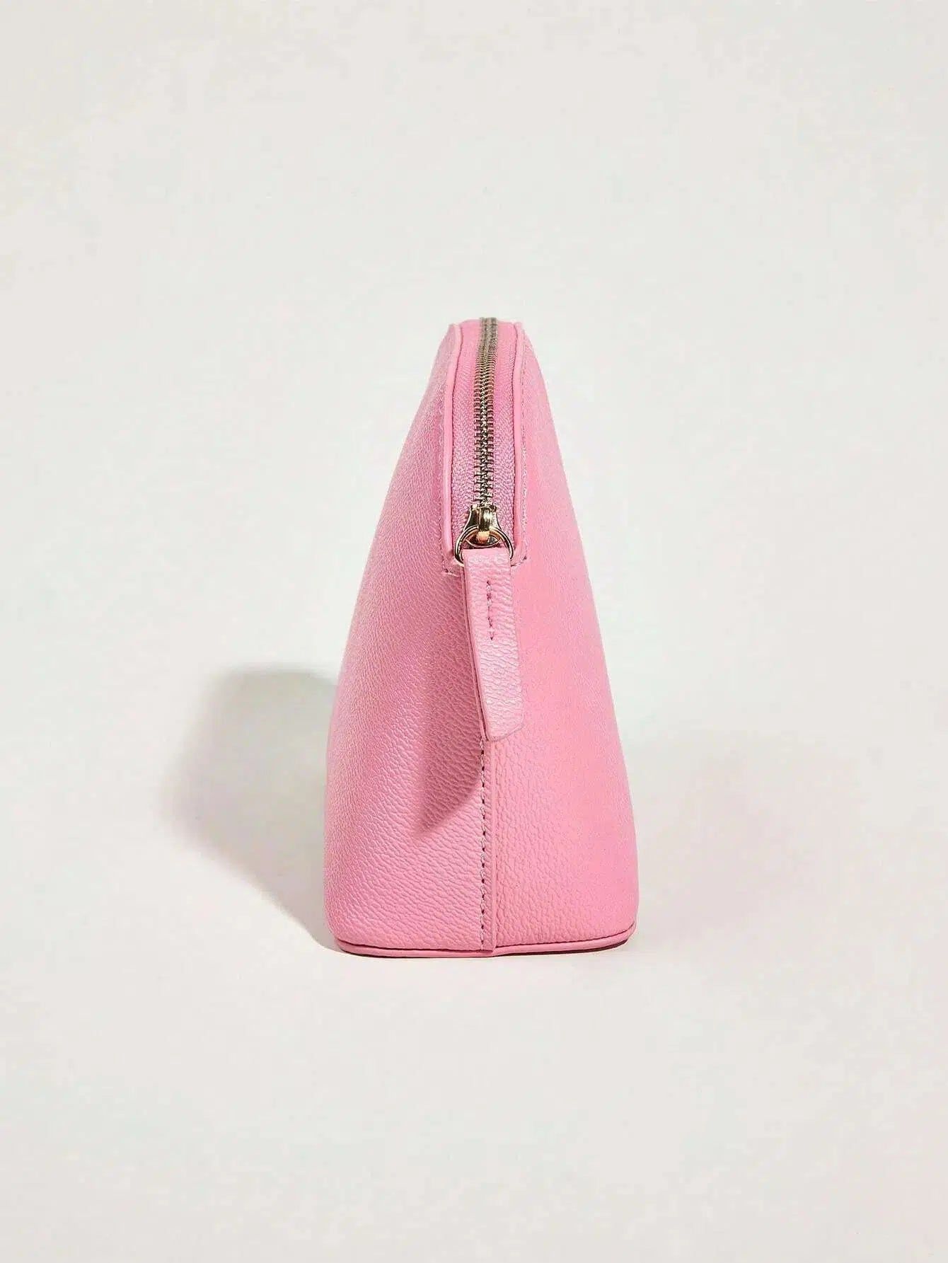 accessoire de beauté en cuir rose