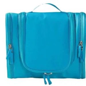 trousse de toilette bleue sky à suspendre avec compartiment voyage femme