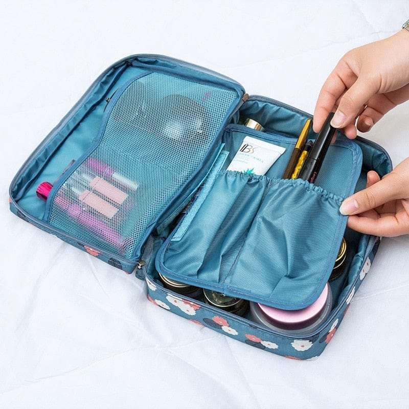 trousse de toilette femme avec deux compartiments