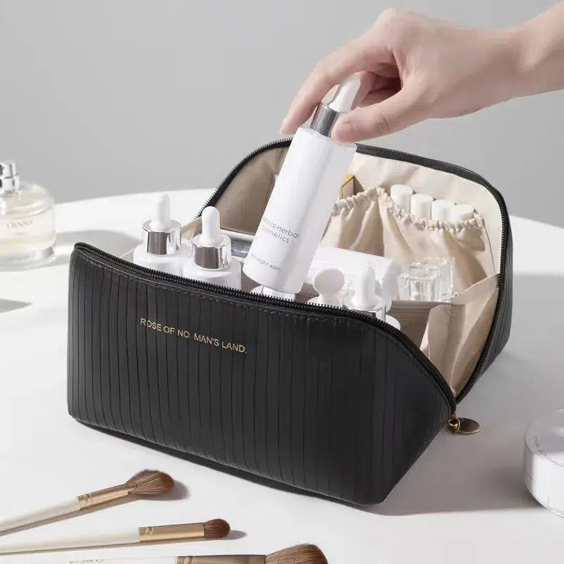 trousse de toilette voyage rayures noires en cuir pour femmes