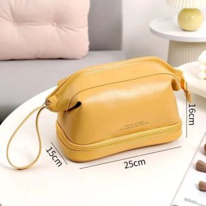 trousse de toilette jaune en cuir femme – tendance luxe