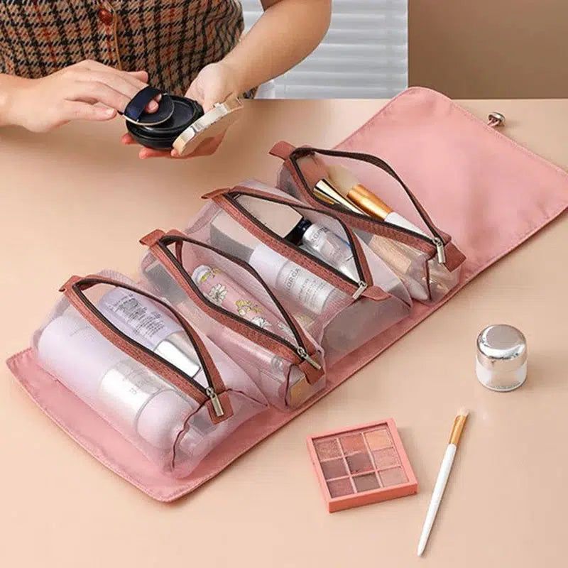 trousse de voyage rose à accrocher