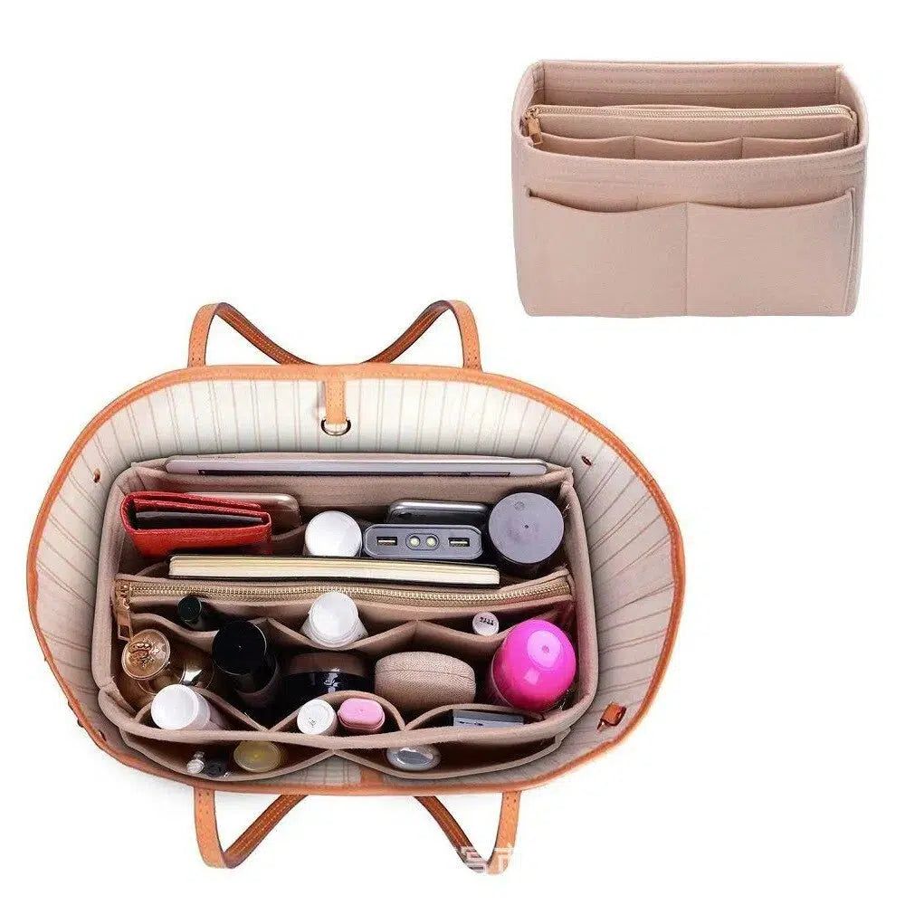 trousse de toilette tendance beige sans fermeture