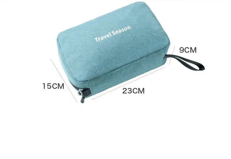 trousse voyage homme couleur cyan