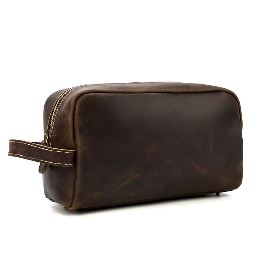 trousse en cuir marron pour produits de soin