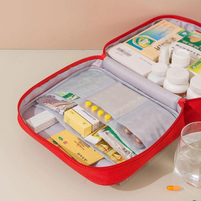 trousse santé de voyage