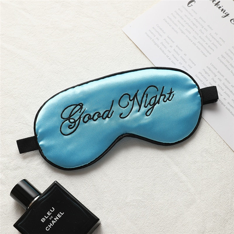 masque de nuit estival