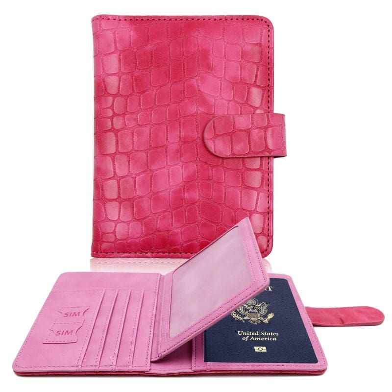 accessoire de voyage motif crocodile