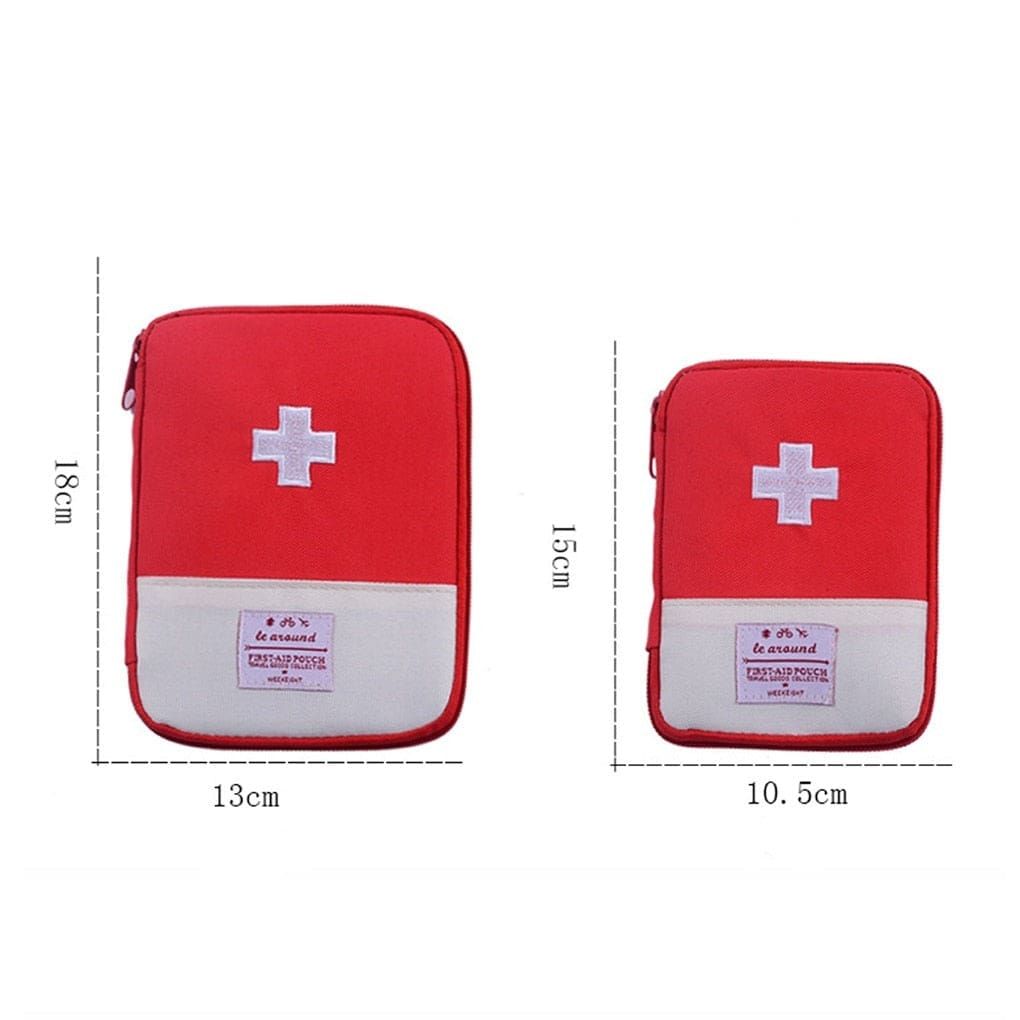 ensemble de premiers secours pour les escapades