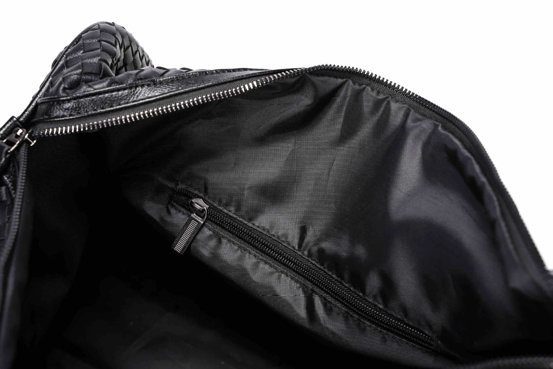 sac à main homme en cuir pleine fleur