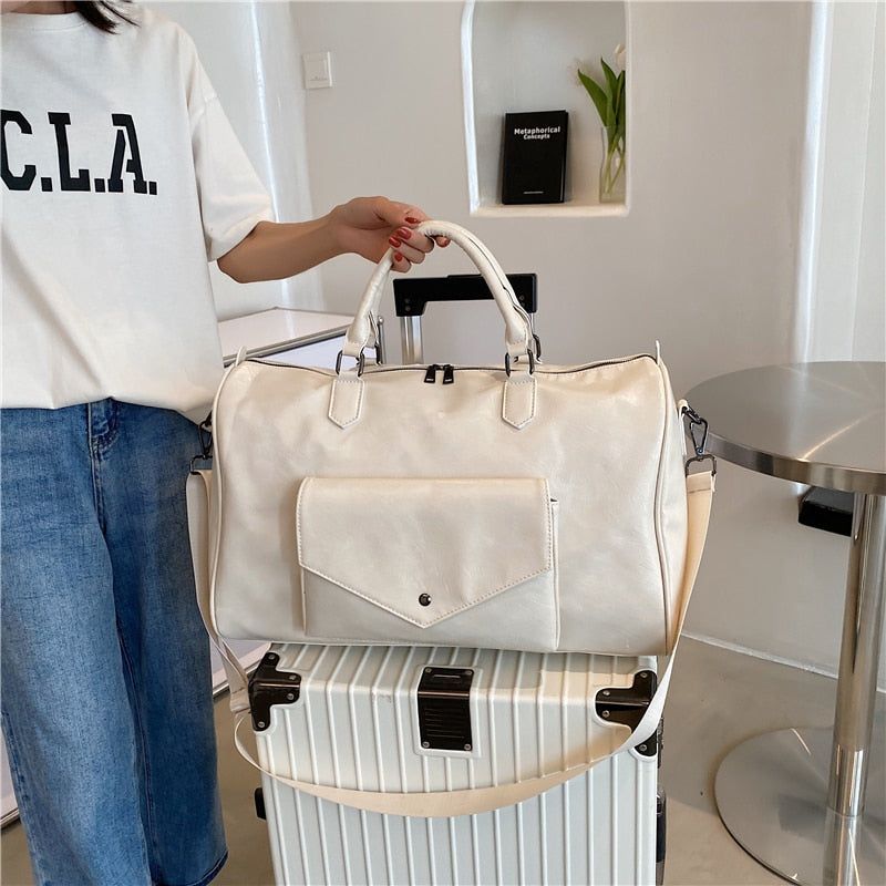 sac de sortie en cuir noir