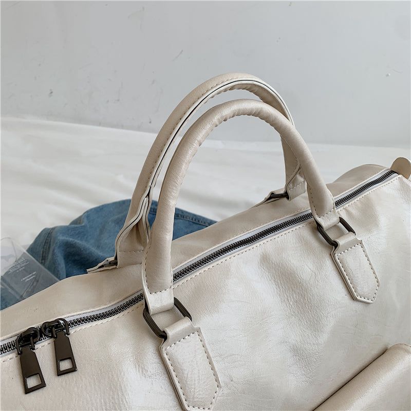 sac de voyage design en cuir