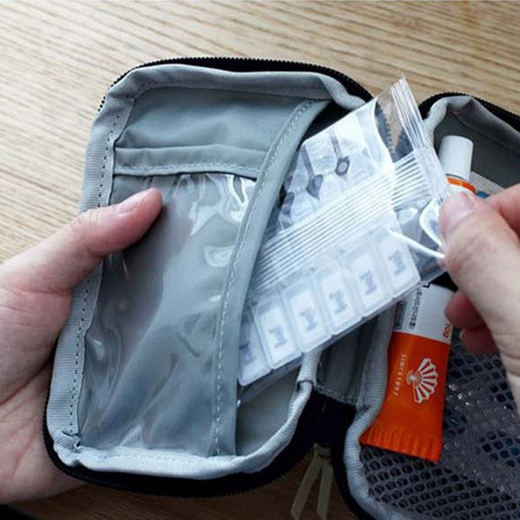 trousse de secours pratique pour les voyages