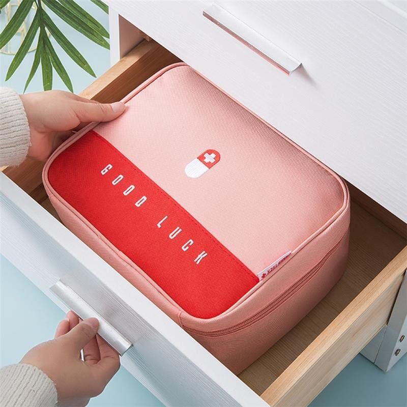 trousse de voyage bonne chance rose