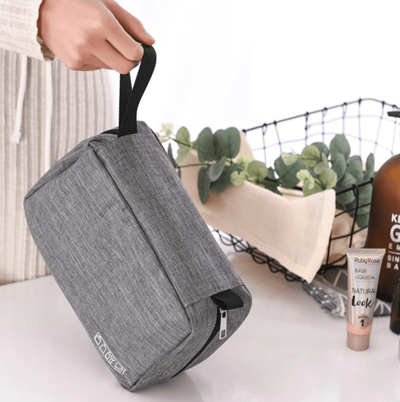 trousse de voyage pour cosmétiques gris