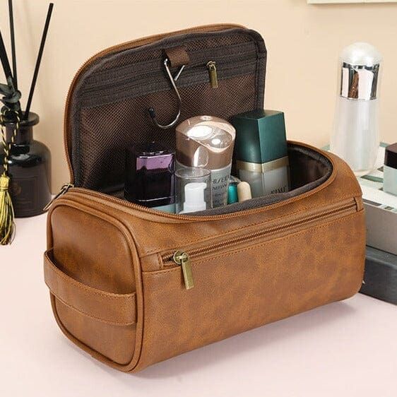 trousse de voyage suspendue en cuir vintage