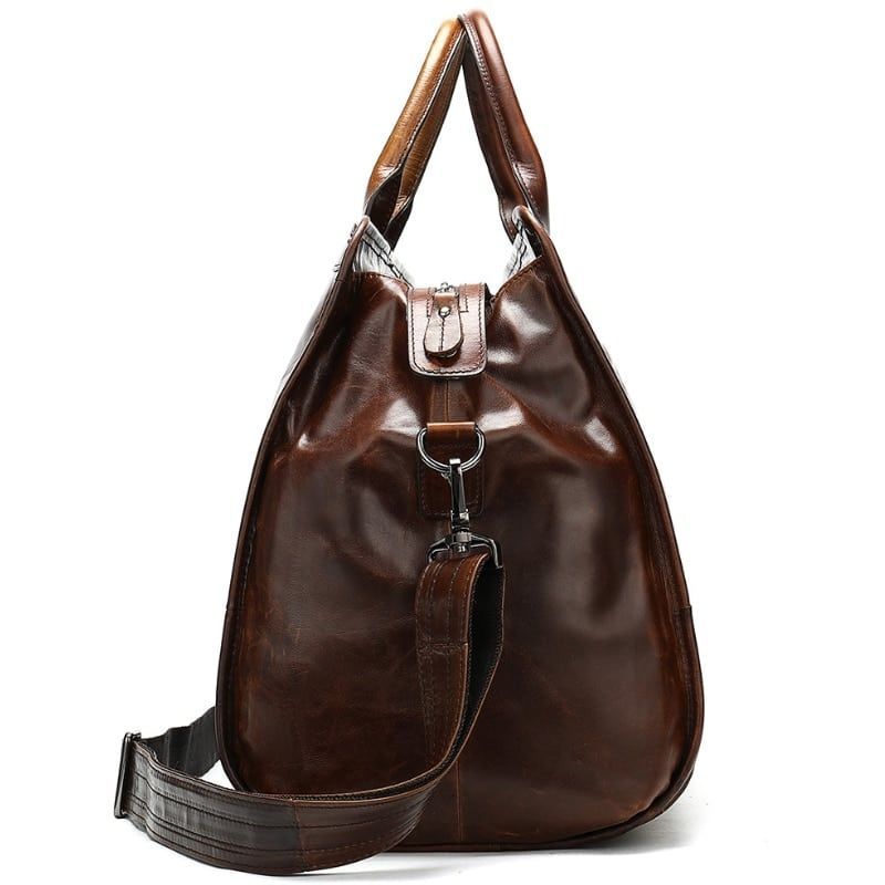 valise en cuir stylée